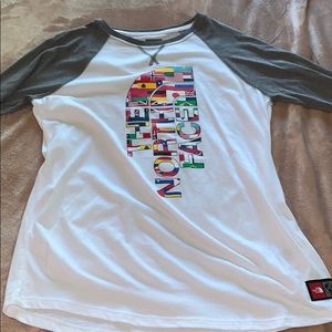 north face long sleeve tee